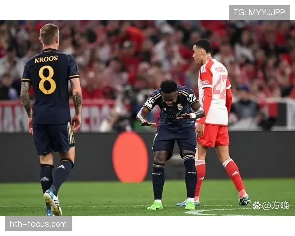 克罗斯展现卓越传球视野,持续为球队创造关键进攻机会 克罗斯展现卓越传球视野,持续为球队创造关键进攻机会