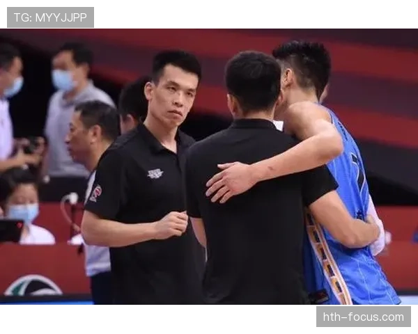 托比亚斯重返球队,携手冲击新赛季高目标 托比亚斯重返球队,携手冲击新赛季高目标