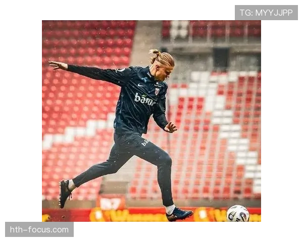 哈兰德火力全开，9球刷新挪威国家队历史纪录