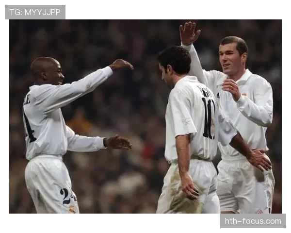 坎特与马克莱莱：防守型后腰的战术传承与角色对比